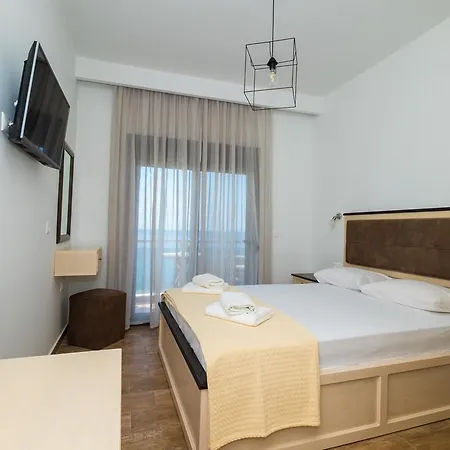 Life's Moments Limenaria (Thasos)