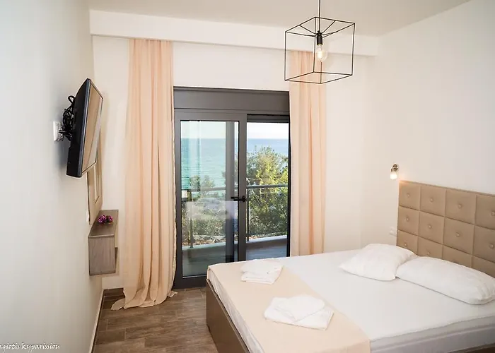 Life's Moments * Limenaria (Thasos)